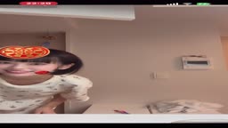 チラチラ