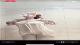 巨乳人妻