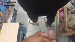 Encoxada supermarket MILFS