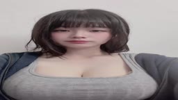 巨乳
