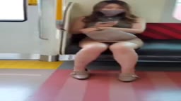 パンチラ