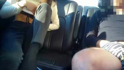 19歳美乳の持ち主のJDかなりの美女が車内SEX