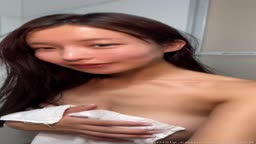 人妻　ゆ●な  　脇●処理