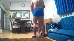 人妻シングルマザー。自宅に招待されSEX
