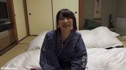 【旅行】ぶらりAV女優 中出し紀行☆箱根の旅-2　初美沙希【無修正】