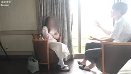 長年のレスで抑えきれなくなった人妻