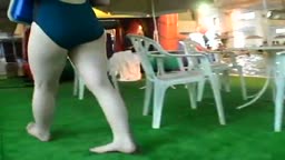 【プール・集団痴姦・指導員編】