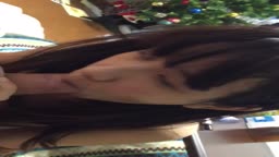 ゆうりちゃんの目線フェラ