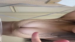 お風呂上がり脇毛1