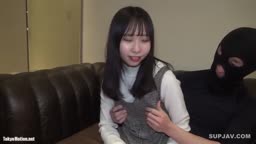女子大生