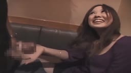 生ドル 紫の女の子　元動画