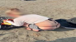 紐ビキニ
