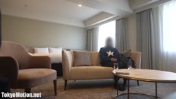 浪人生の彼氏が最近相手をしてくれなくて…○○○の専門学生Tちゃんと大量潮吹きセックス