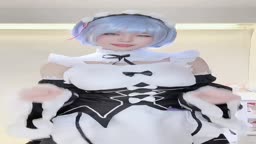 コスプレイヤー