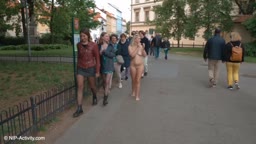 Christi Nude in Public (3)