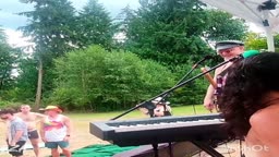 publicmilf mini Concert