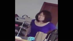 堅物眼鏡妻47歳 顔は地味で色気も無いですが普通の雰囲気満載なのが逆にエロい