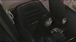 ビデオBOXでオナニーするOL（黒網タイツイの女がバイブを突っ込んでイク）