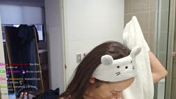 韓国配信者 ポロリ