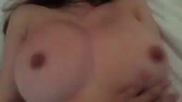 巨乳
