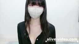 美乳