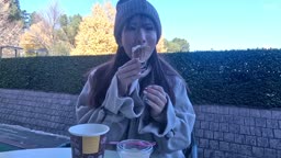 (顔出し)超低身長のTHE小動物系美女。 『やだ…恥ずかしい…』初々しさから一転する本気SEXの一部始終。濃厚フェラ、大量潮吹き、最後は理性を失いブッ壊れ中出し懇願