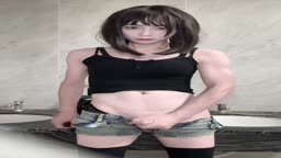 男の娘.ホットパンツ