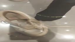 Foot fetishist into women's stinky feet 1