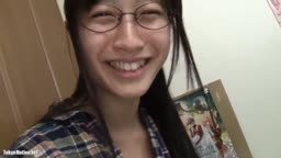 地味メガネ