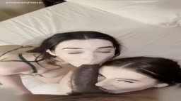 Jade Hutchison And VioletGreyx having threesome