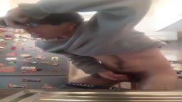 porn pig Simone HAND-FUCKING ✊️🍆