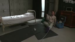 DVAJ-459 もったいない部屋20発溜めるまで出せないに閉じ込められて…妻と性交を重ねても映像が足りず、一緒に閉じ込められている絶倫オヤジに妻のカラダを貸し出す羽目になってしまった川上奈々美