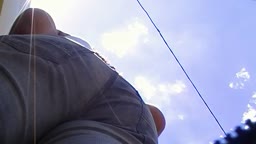 Visão debaixo da calça jeans da gostosa (Vision under the hottie's jeans)