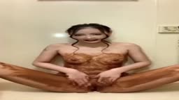 【個人撮影】エロいお姉さんのハードなスカオナ。