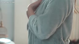 UQ-553 ヌードモデルNTR 上司と羞恥に溺れた妻の衝撃的浮気映像 小花のん
