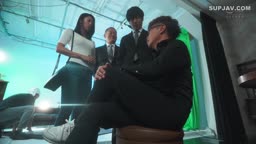UQ-658 ヌードモデルNTR 上司と羞恥に溺れた妻の衝撃的浮気映像 竹内有紀