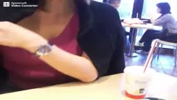 【個人撮影】人妻店内露出3