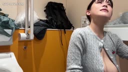 4979556