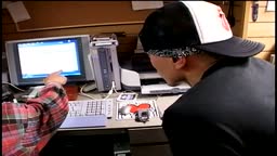 RE-001(re0001)禁断の蜜の味母乳FUCK！！2母乳を飛ばし潮を吹き上げSEXに酔う