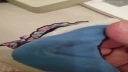 拾い　同僚のパンティに射精③