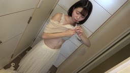19歳元アイドル研究生。朝ドラ女優になる夢を叶えるために笑顔の影に見せた一筋の涙。 恥辱と屈辱の果てにまさかの中出し。華奢な身体が快感に落ちる前代未聞の記録。②