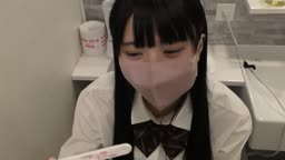 美女革命シリーズ  18年守り続けた処女を誕生日の日に卒業するまでの9ヶ月間の記録〜めるの処女喪失を見届けてください♪♪ ③