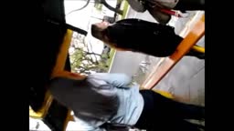 Yo la toqué, mira su video - "AGARRON CULO UNIVERSITARIA"
