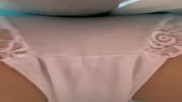 パンチラ