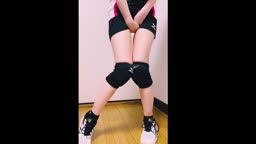 おしっこ我慢おもらし