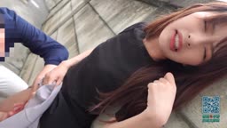 顔出し！！惚れ惚れしてしまう程のスレンダーボディで美意識の高い美女・・・まさかの剛毛で人目気にせずスワンボートで猥褻からの口内射精＆2回連続生中出し！！