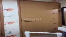 韓国人　バック　手マン