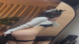 アナル尻尾引き抜き