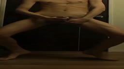 18歳の自撮り全裸オナニー4