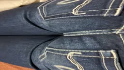 うつ伏せmoussy